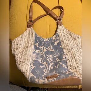 Sakroots Cream and Blue Floral Shoulder Bag